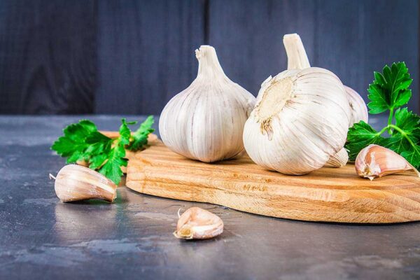Bawang (Garlic Whole)